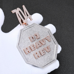 Collar Colgante de Lujo Personalizado DJ Heavy Bev 704, Joyería de Moissanita Iced Out Estilo Hip Hop, Regalo para Hombres, Brillo Intenso - Product Image 3