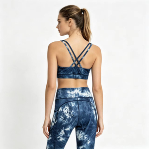 Soutien-gorge de sport pour femme sur mesure, haute qualité, sans coutures, personnalisable, simple, avec logo personnalisé sur le devant, maintien élevé, col en U, respirant - Product Image 2