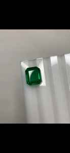 มรกตธรรมชาติจากแซมเบีย รูปทรงคุชชั่น คุณภาพเกรด AAA สีสวยกว่า  หินพลอยแบบเม็ดเดี่ยว สำหรับทำเครื่องประดับ - Product Image 3