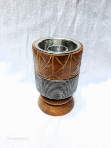 Brûleur d'encens en bois de manguier sculpté à la main avec incrustation en laiton, design arabe, diffuseur aromatique, utilisation religieuse toute saison, écologique, fait main - Product Image 2