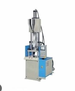 DIVINE MACHINERY SOLUTION Machine de moulage par injection verticale industrielle 60 grammes Automatique Écologique Économie d'énergie Haute capacité 2500 kg - Product Image 5