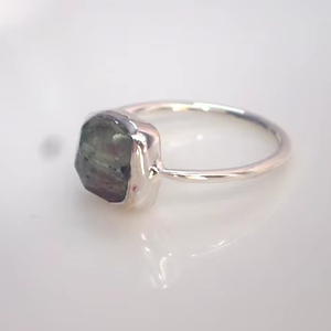 Bague en argent faite à la main de style ethnique de haute qualité avec incrustation de pierres précieuses en tourmaline naturelle éblouissante, vermeil, anneaux de mode - Product Image 1