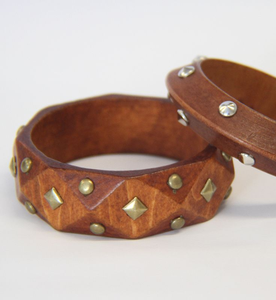 Bracelets en bois artisanaux naturels, imitation de bijoux fantaisie, faits à la main en Inde - Product Image 2