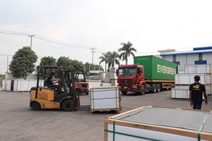 Panneaux de revêtement mural WPC modernes cannelés, écologiques, insonorisants, design européen, usage commercial et résidentiel, imperméables - Product Image 5