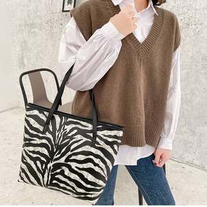 Sac fourre-tout en cuir à imprimé animal vintage pour femme, avec deux poignées, fermeture éclair, grande capacité, pour usage quotidien, voyage et shopping - Product Image 4