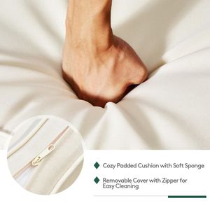 Set da Pranzo da Esterno in Rattan a 9 Pezzi con Tavolo in Legno di Acacia e Sedie Imbottite per Giardino - Product Image 4