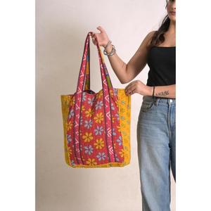 Bolsa de Mano Kantha de Algodón Hecha a Mano en India, Bolsa de Hombro Estilo Boho Vintage, Bolsa Reutilizable para Compras - Product Image 4
