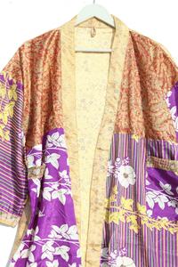 Robes kimono sari en soie vintage, robes de chambre sari en soie recyclée, robes de chambre pour femmes, nouvel arrivage - Product Image 2