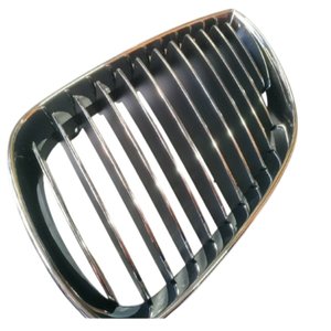 Grille de calandre avant pour BMW Série 1 E81/E87/E87 LCI 2003 51137128613 51137128614 Calandre complète chromée gauche - Product Image 1
