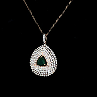 Collier à breloques en or blanc 14 carats avec pierre verte, pampilles et diamants de laboratoire sertis en grappe, certifié IGI, bijou classique, cadeau