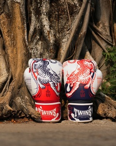 Trending Custom Logo Thai Printed Boxing <b>Gloves</b> Premium Cowhide Leather Muay Thai Training <b>Gloves</b> <b>Moisture</b> Wicking <b>Gloves</b> - Product Image 5