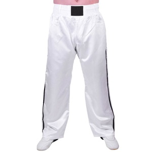 Pantalones Cortos de Entrenamiento de Boxeo Unisex Rojos de Último Diseño, 100% Poliéster, para Muay Thai y Kickboxing, Elásticos, Ligeros y de Secado Rápido - Product Image 2