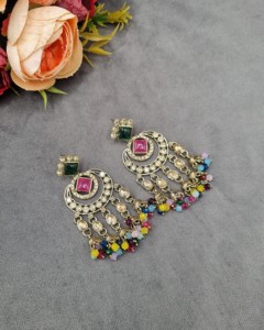 Pendientes de diseñador con cuentas de cristal y piedras preciosas talladas en forma de princesa, estilo Jhumka, para mujer, tradicionales, para fiestas y eventos, venta al por mayor. - Product Image 2