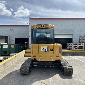 Achetez une mini-excavatrice Cat 302.7 CR de 3 tonnes, excavatrice hydraulique robuste de qualité supérieure, conçue pour la construction - Product Image 1