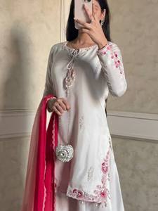 Launching New Designer Party Wear Look Pur Natural Crep Sillk <b>Top</b> & Plazzo With Dupatta set - Product Image 3
