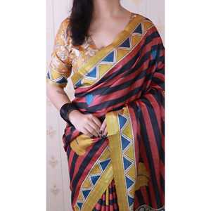 ผ้าไหมทัสซาร์สีแดงลายพิมพ์แบบดั้งเดิมทอแบบซารี พร้อมผ้าคลุมไหล่และผ้าพันคอ น้ำหนัก 450 กรัม - Product Image 5