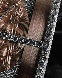 Colgante de Lujo Personalizado con Diseño de As de Picas, con Moissanitas VVS y Piedras de Colores Vibrantes, en Plata de Ley, Joyería Hiphop - Product Image 3