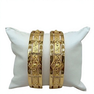 22K Solid Gold <b>Bangle</b> <b>Set</b> for Women Traditional Indian Kada Pair Elegant Handcrafted Yellow Gold Bracelets Gift Party Classic - Product Image 2