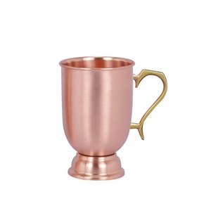 Tasses à Moscow Mule en cuivre de haute qualité avec design martelé pour cocktails, articles de bar, essentiels de cuisine, ensemble cadeau - Product Image 1