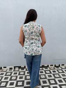 Blusa Elegante para Mujer, Estampado Floral, Sin Mangas, Casual, Corta, Holgada, de Viscosa y Rayón, para Uso Diario - Product Image 3