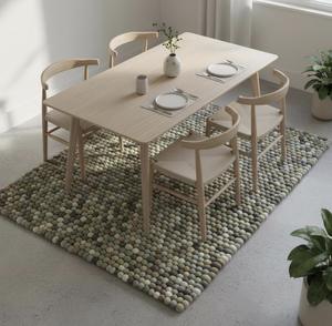 พรมขนสัตว์ทำมือ ลายแบบนามธรรม หนานุ่ม เป็นมิตรกับสิ่งแวดล้อม เหมาะสำหรับห้องนอน ห้องนั่งเล่น ตกแต่งบ้านสไตล์โมเดิร์น - Product Image 1