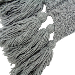 Écharpe tricotée unisexe couleur personnalisée - Cache-cou d'hiver à marque privée - Longue écharpe douce et respirante en crochet motif dessin animé/camouflage 100% - Product Image 5
