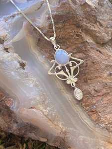 Pendentif élégant en argent sterling 925 plaqué or avec agate bleue naturelle d'Ellensburg pour femme - Product Image 5
