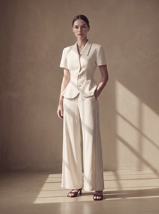 Pantalones Palazzo Elegantes de Oficina para Mujer, de Cintura Alta y Pierna Ancha con Paneles Laterales Plisados, ODM OEM, VESPER - Product Image 2