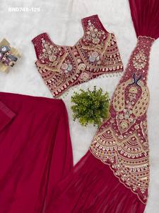 Collection Premium : Saree prêt-à-porter en soie Rangoli aux couleurs éclatantes, avec broderies et double travail de sequins, pour les occasions festives - Exportateur indien - Product Image 4
