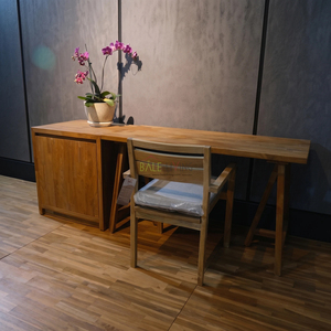 Escritorio Ergonómico de Madera de Teca, Diseño Simple, Acabado Natural, Patas de Caballete, Estilo Moderno Minimalista - Product Image 4