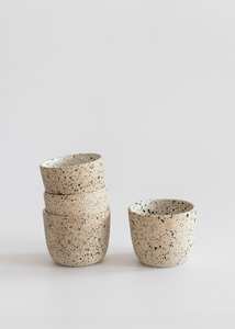 Cafetière portable en porcelaine fine, résistante à la chaleur, couleur personnalisée, fabriquée par Universal Overseas - Product Image 5