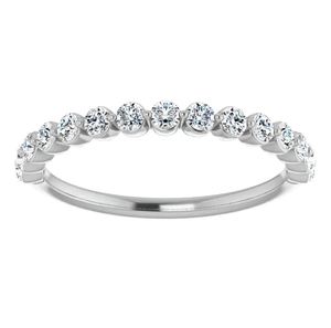 Bague empilable en moissanite à une seule griffe de 2 mm en argent sterling 925, pour fiançailles, mariage, anniversaire, promesse, cadeau élégant - Product Image 3