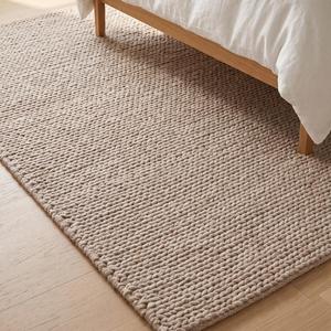 Tapis en laine de couleur unie beige naturel, tissé à la main, à boucles texturées, design rustique moderne pour salon - Product Image 5