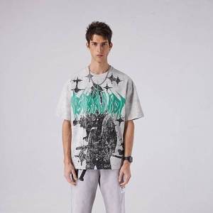 Camiseta de Manga Corta Gris para Hombre ObraNoid con Logotipo Verde y Estampado Espacial, Estilo Urbano, Corte Regular, Cuello Redondo, Jersey de Algodón - Product Image 5