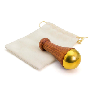 Baguettes Kansa en cuivre pur avec manche en bois, disponibles en bois d'acacia, de mangue et de palissandre. - Product Image 3