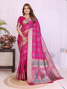 Sari en soie Dola légère et douce de qualité supérieure, imprimé Khadi Bandhej, avec bordure tissée Zari, pallu imprimé multicolore et blouse incluse. - Product Image 5