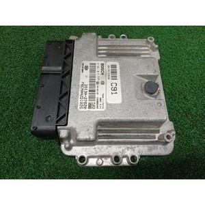 Santa Fe - ECU et modules informatiques d'occasion - 3913027820 - Product Image 3