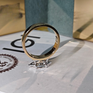 Anillo de compromiso y boda clásico con diamante marquise de 3 quilates cultivado en laboratorio, certificado IGI, engaste invisible en oro, ideal para fiestas. - Product Image 4