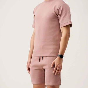 Nouvel article au style tendance, service OEM, ensemble short et t-shirt léger pour homme, haut de gamme, tenue de plage imprimée - Product Image 2