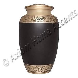 Urna de cremación de latón artesanal con artesanía detallada y una superficie pulida para un tributo digno por Axiom Home Accents - Product Image 4