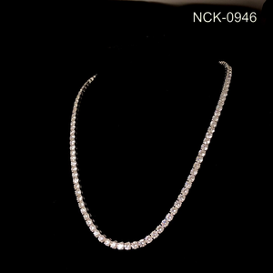Collier en moissanite taille ronde, argent sterling 925, bijoux fins, éclat brillant, beauté éternelle, design classique et tendance - Product Image 3