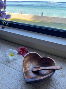 EXTRA <b>LARGE</b> Heart Acacia Wood <b>Bowl</b>| Acacia <b>Bowl</b>| Wooden Heart <b>Bowl</b> | Heart Dough <b>Bowl</b> | Handmade <b>bowl</b> | Salad <b>Bowl</b> - Product Image 6