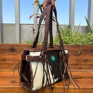 2025 Nueva edición de cuero de vaca a la moda para mujer con flecos piedra turquesa bolso de mano de cuero genuino bolso de lujo para mujer - Product Image 4