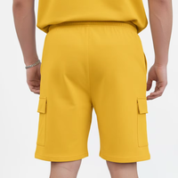 Conjunto Casual de Dos Piezas para Hombre, Camiseta de Cuello Redondo y Pantalones Cortos, Color Amarillo Sólido, Tejido de Rizo, Secado Rápido, Transpirable, Estilo Vintage para Verano