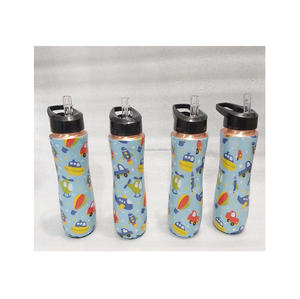 Bouteille d'eau en cuivre faite à la main de qualité supérieure, eau bouillante de luxe durable et écologique, sans danger pour un usage quotidien, verres traditionnels - Product Image 4