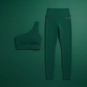 Ensemble de yoga deux pièces pour femme : soutien-gorge de sport asymétrique vert foncé et leggings taille haute – Idéal pour la gym et le fitness - Product Image 3