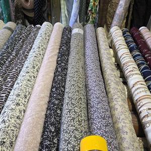 Lot de stock Jenny. Lot de tissus imprimés en mousseline de Corée, textiles variés, motifs imprimés, hijab, robe, vêtements variés - Product Image 5