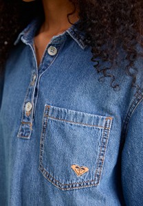 Robe Chemise en Jean pour Femme Sans Manches Col Carré Boutonnée Devant avec Poche Coupe Ajustée Longueur Midi Été Décontractée 100% Coton Simple Moulante - Product Image 4