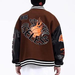 Veste universitaire personnalisée haut de gamme pour homme, style Letterman, en mélange de laine, avec design brodé, poignets côtelés, pour l'hiver - Product Image 4