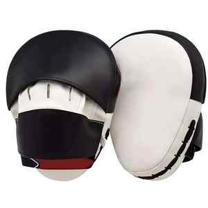 Moufles de boxe de qualité supérieure en cuir PU incurvées Punch Pads pour MMA, Kickboxing, Muay Thai & Fitness Training (plusieurs couleurs) - Product Image 4